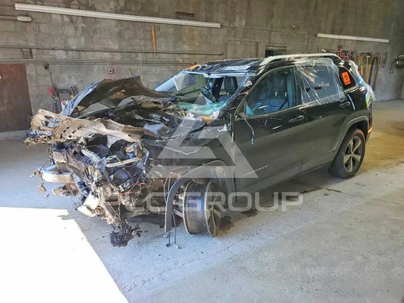 2020 Jeep CHEROKEE фото