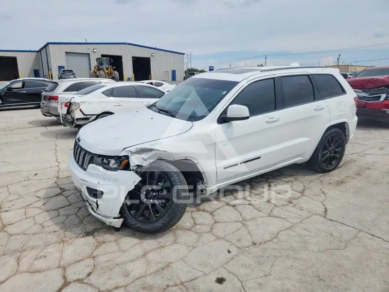 2020 Jeep CHEROKEE photo