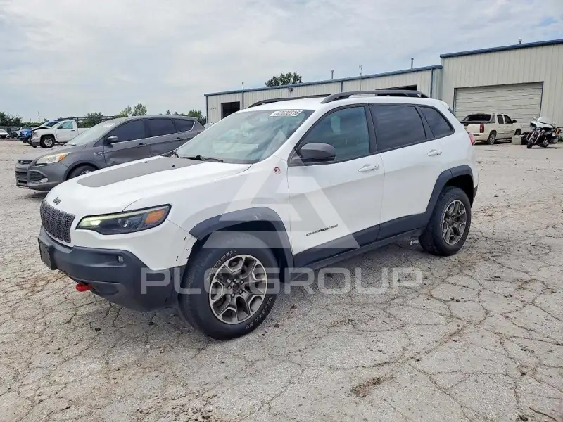 2020 Jeep CHEROKEE photo