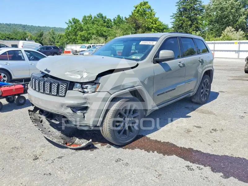 2020 Jeep Grand Cherokee photo