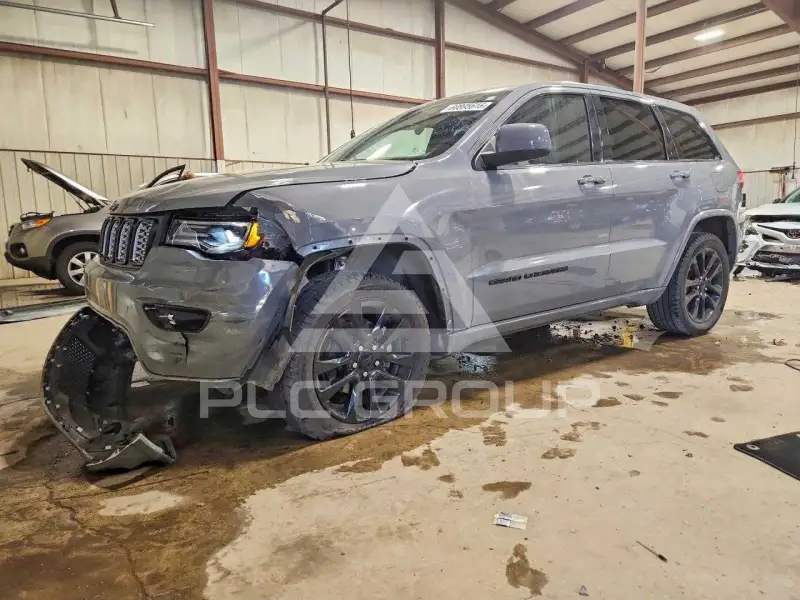 2020 Jeep CHEROKEE photo