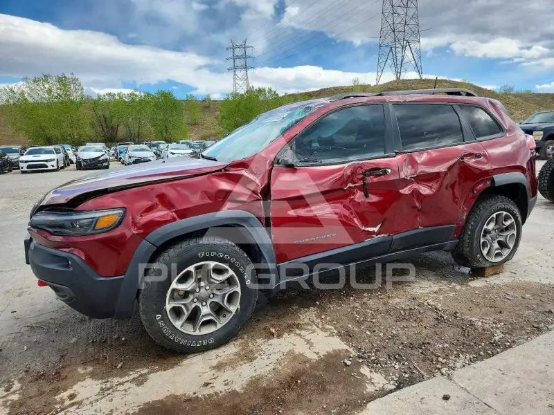 2020 Jeep CHEROKEE фото