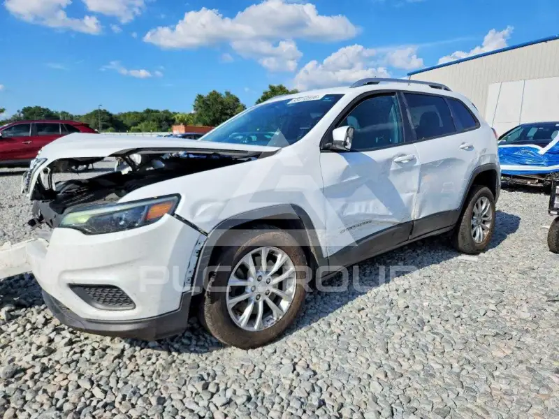 2020 Jeep CHEROKEE photo