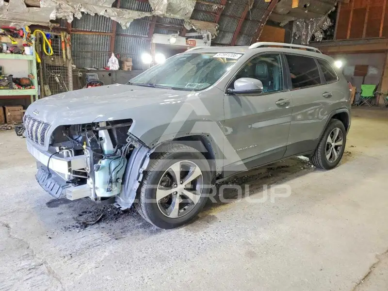 2020 Jeep CHEROKEE photo