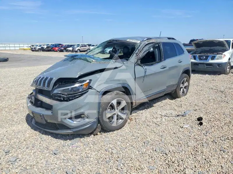 2020 Jeep Grand Cherokee photo