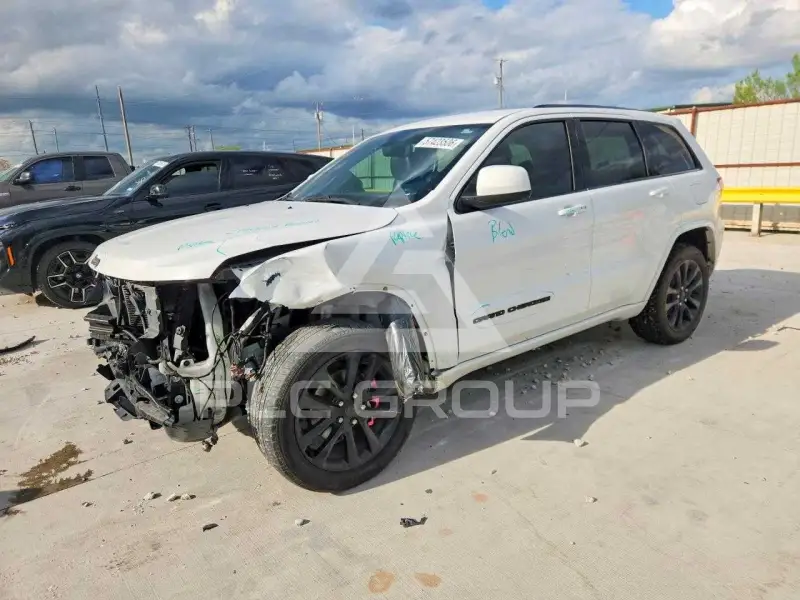 2020 Jeep CHEROKEE фото