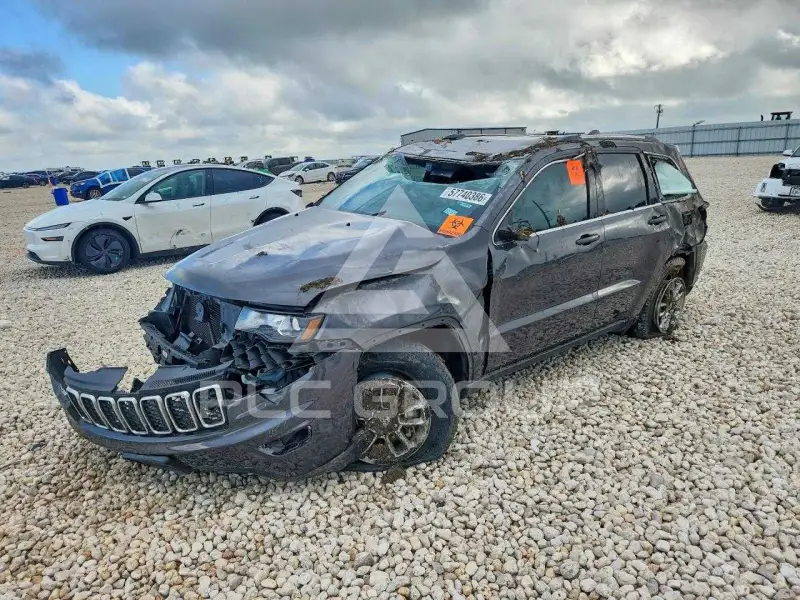 2020 Jeep CHEROKEE photo