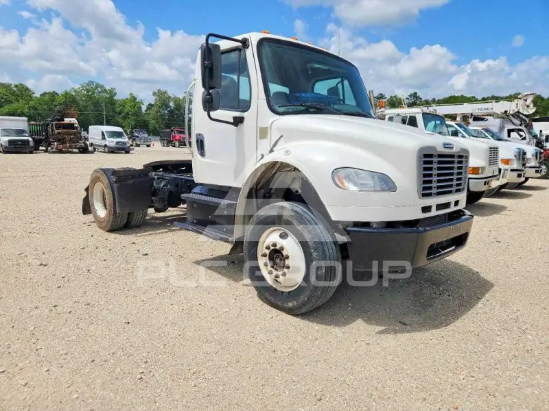2020 Freightliner  photo