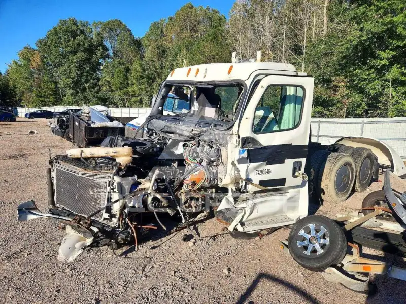 2020 Freightliner All Other фото