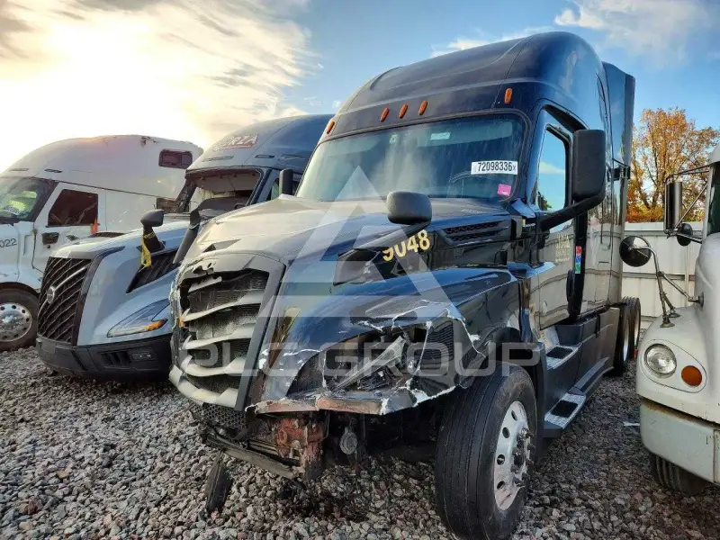 2020 Freightliner All Other фото