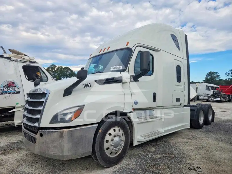 2020 Freightliner All Other фото