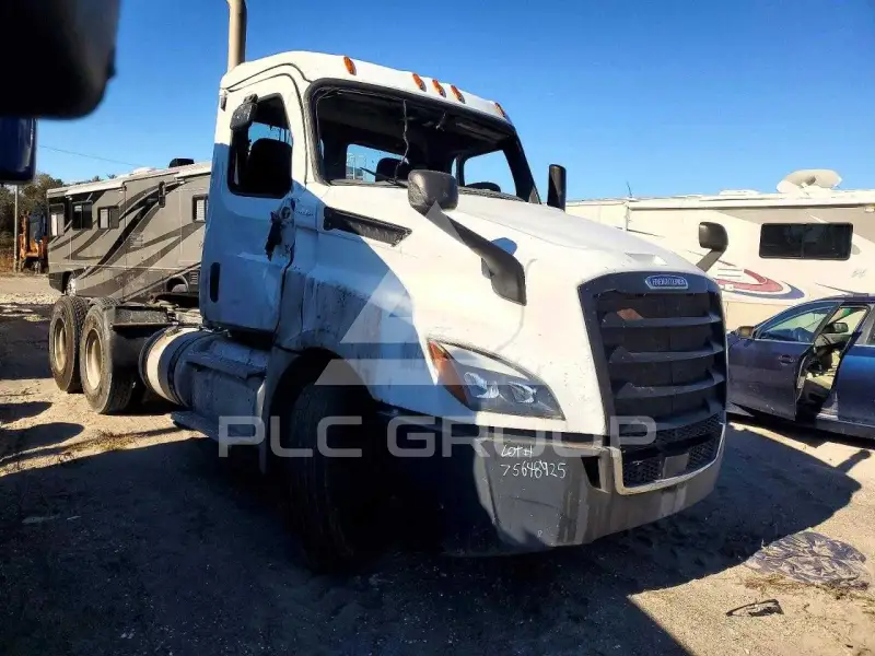 2020 Freightliner All Other photo