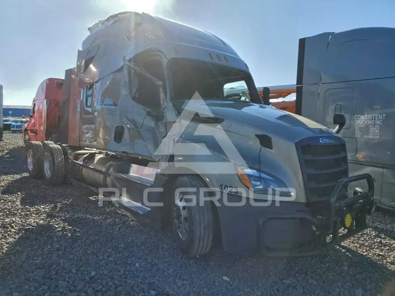 2020 Freightliner All Other фото