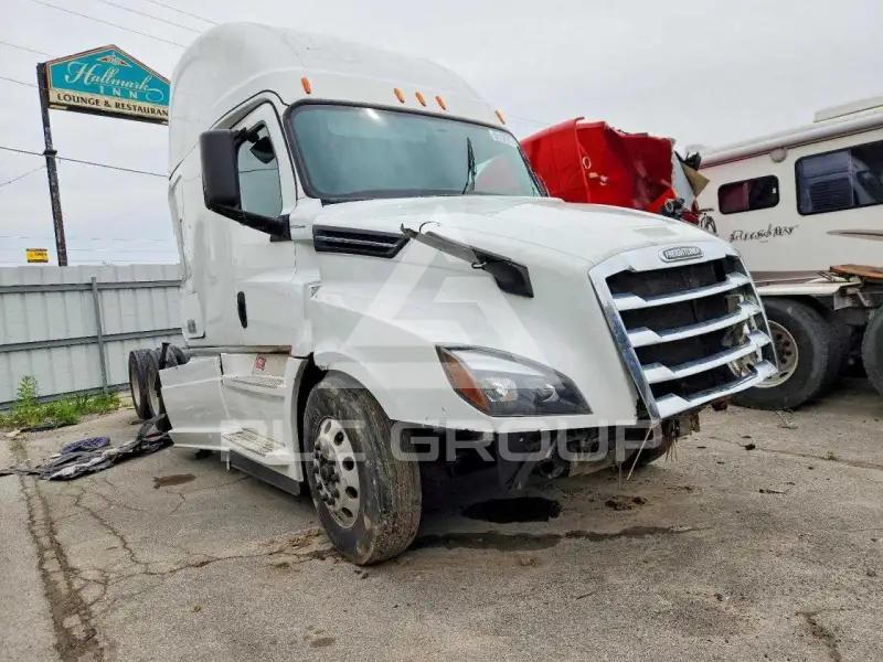2020 Freightliner All Other фото