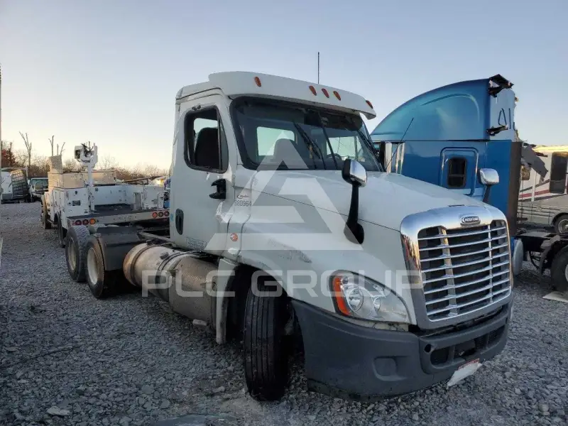 2020 Freightliner All Other фото