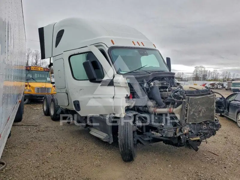 2020 Freightliner All Other фото