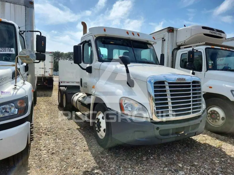 2020 Freightliner All Other фото