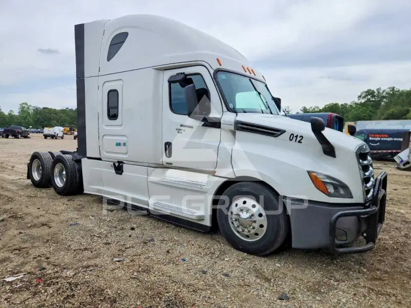 2020 Freightliner All Other фото