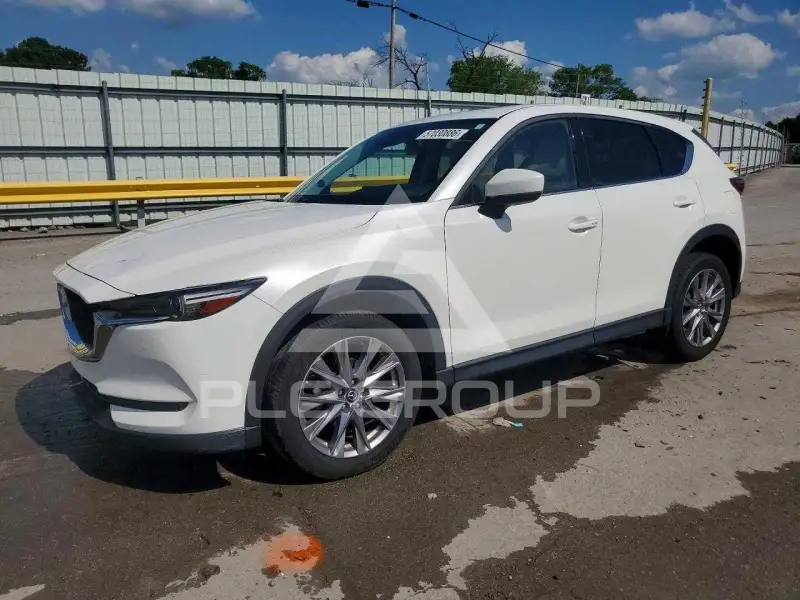2020 Mazda CX-5 photo