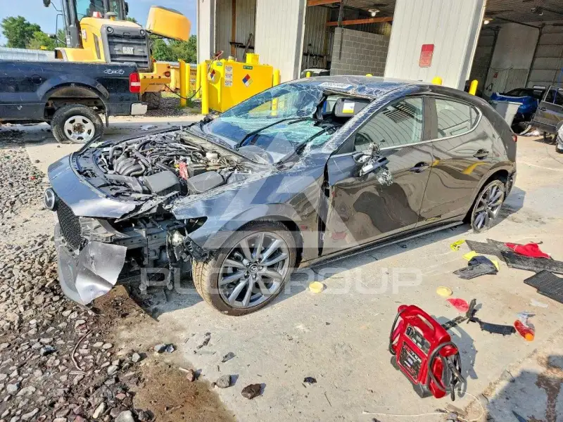 2020 Mazda 3 фото