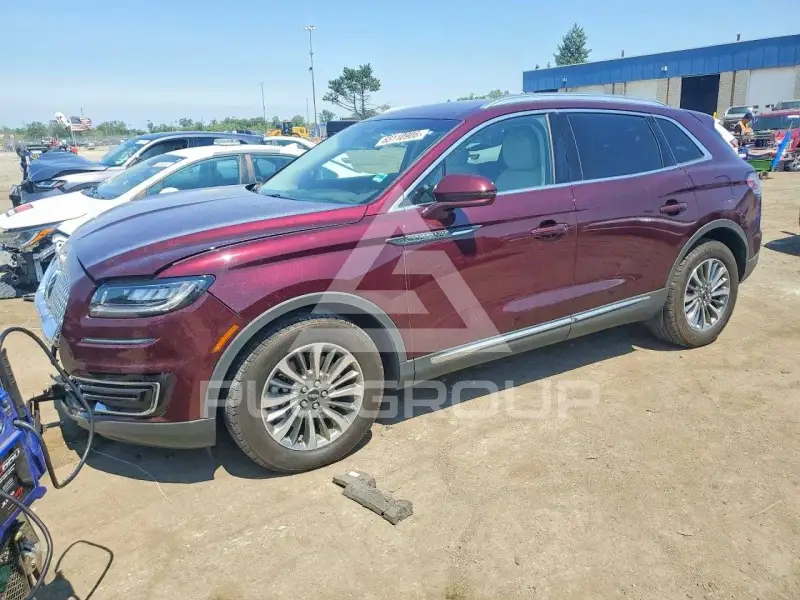 2020 Lincoln NAUTILUS photo