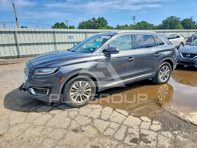 2020 Lincoln NAUTILUS фото