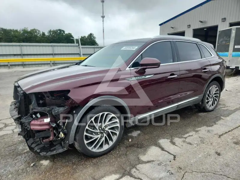 2020 Lincoln NAUTILUS фото