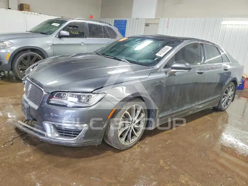 2020 Lincoln MKZ фото