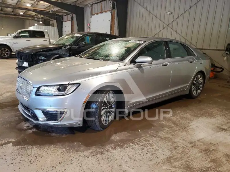 2020 Lincoln MKZ фото