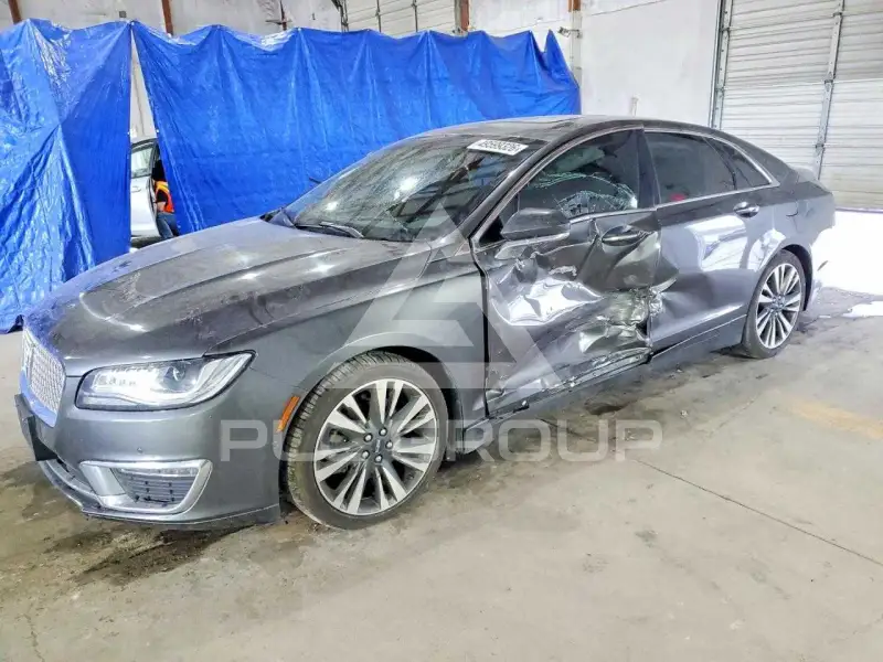 2020 Lincoln MKZ фото