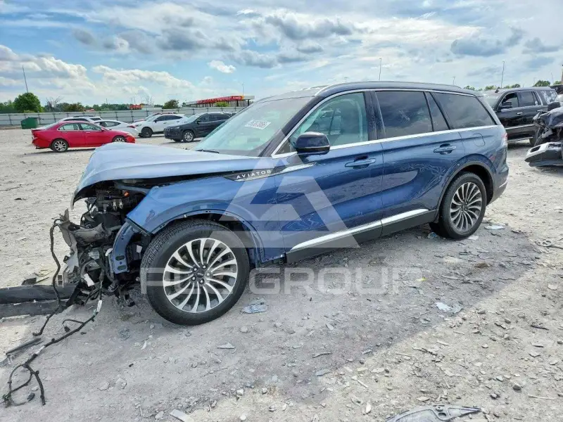 2020 Lincoln AVIATOR photo