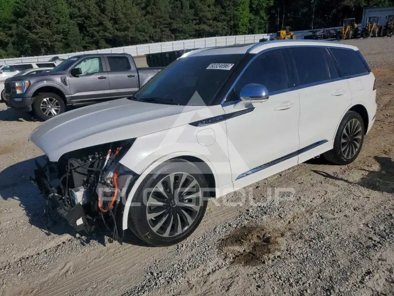 2020 Lincoln AVIATOR photo