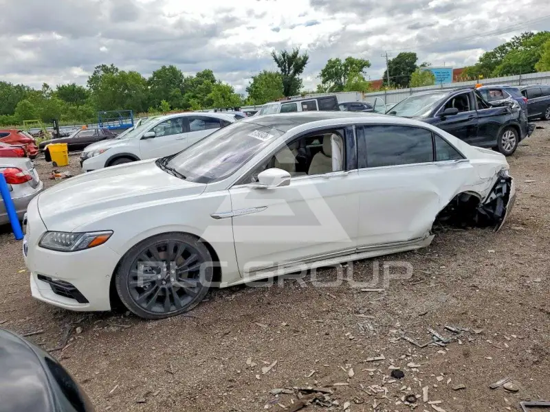 2020 Lincoln Continental фото