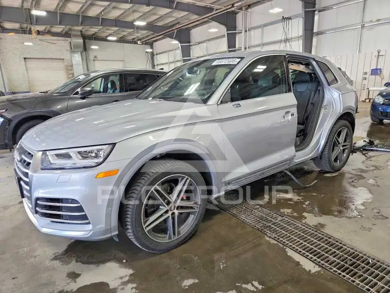 2020 Audi SQ5 фото