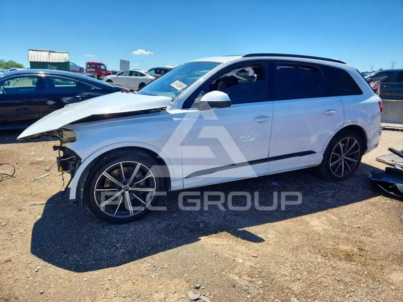 2020 Audi Q7 фото