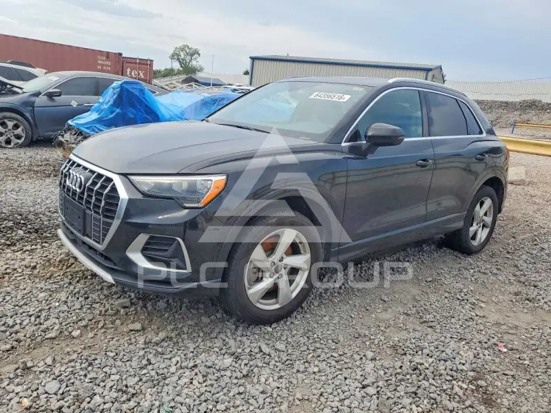 2020 Audi Q3 photo