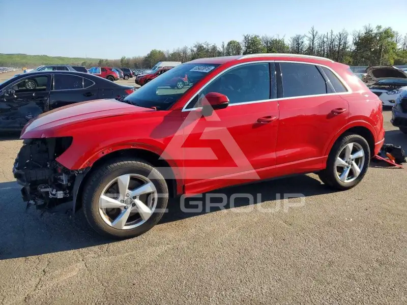 2020 Audi Q3 фото