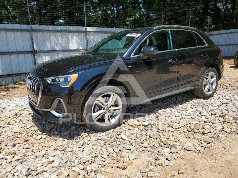 2020 Audi Q3 фото