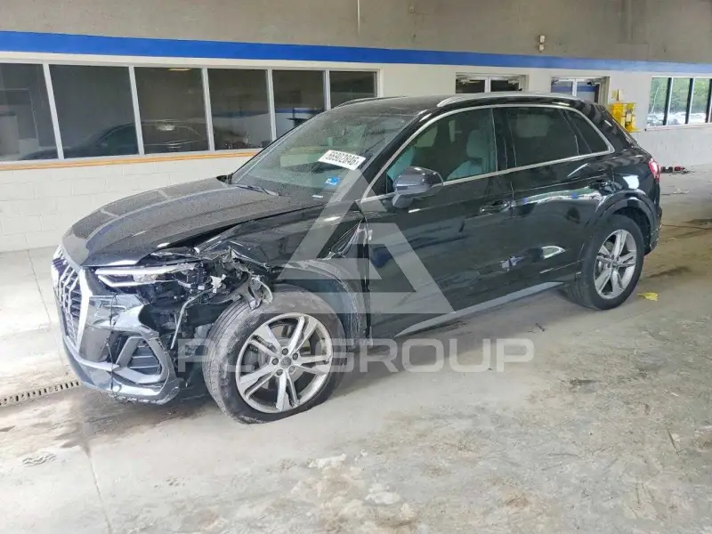 2020 Audi Q3 фото