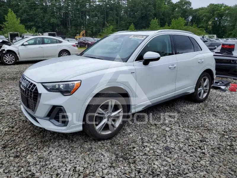 2020 Audi Q3 photo
