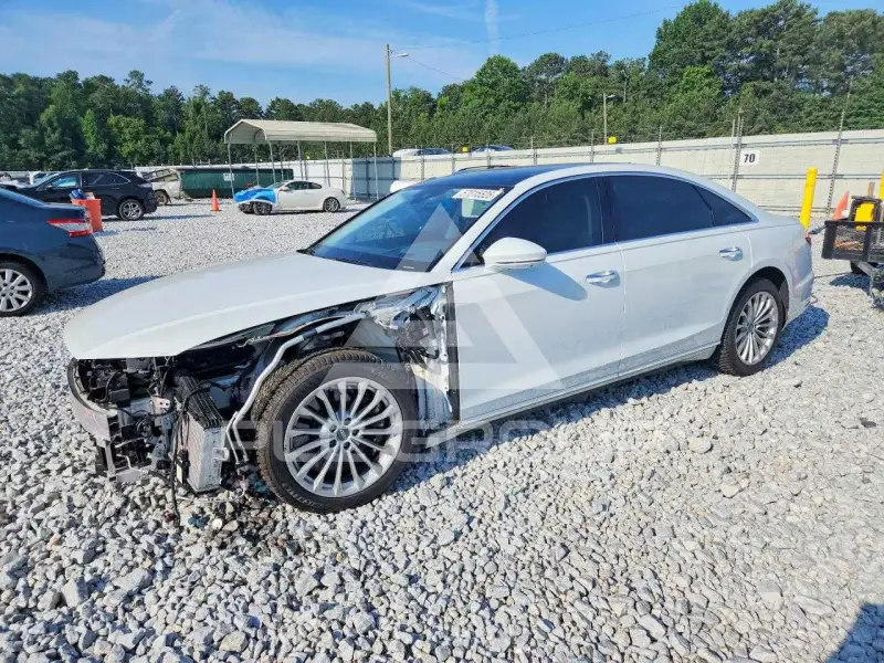 2020 Audi A8 фото
