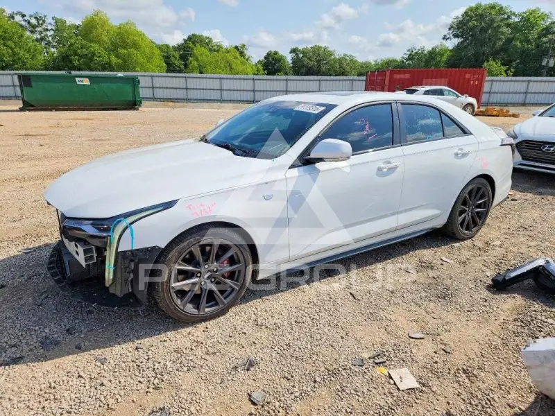 2020 Cadillac CT4 фото