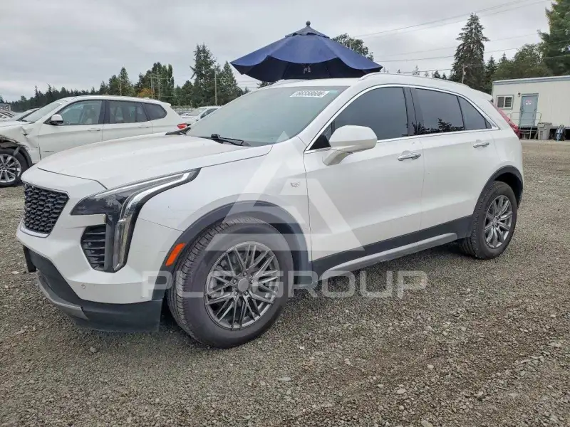 2020 Cadillac XT4 photo