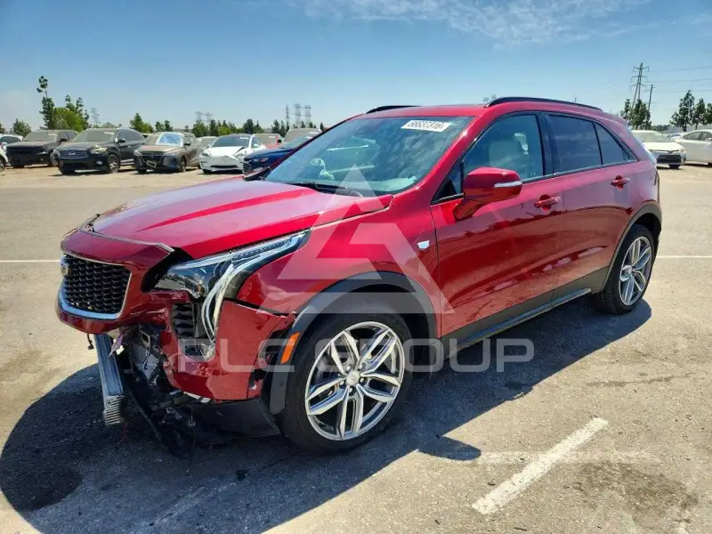 2020 Cadillac XT4 photo