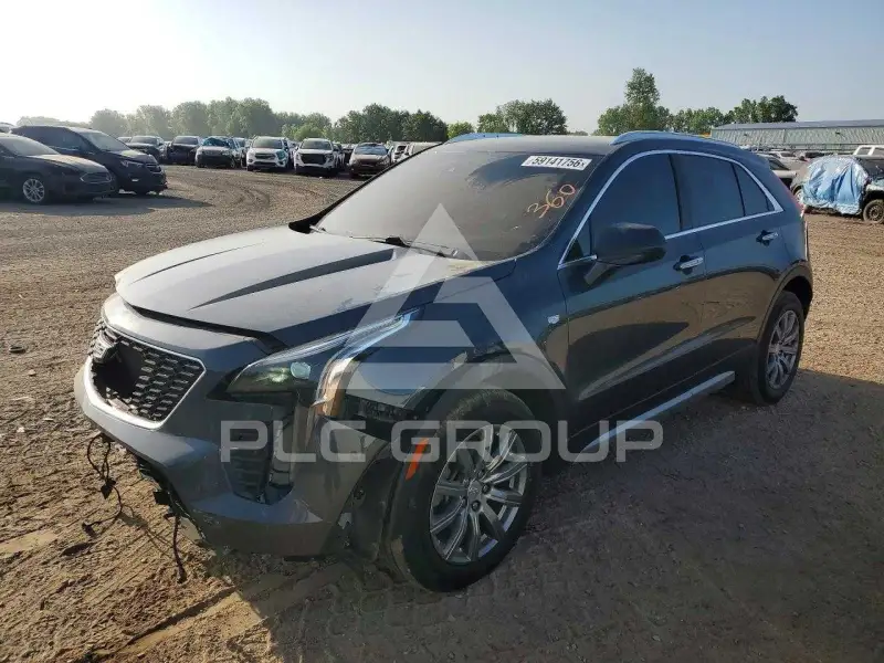 2020 Cadillac XT4 photo