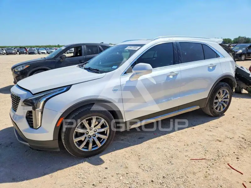 2020 Cadillac XT4 фото