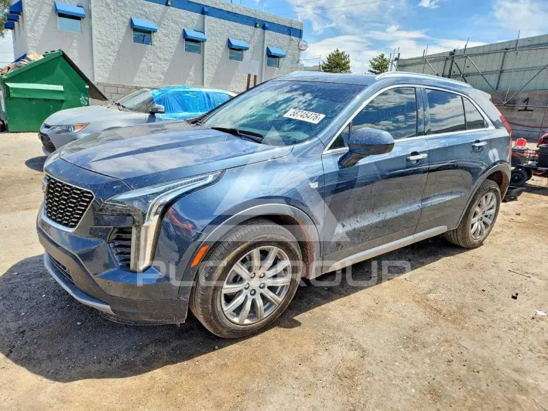 2020 Cadillac XT4 photo