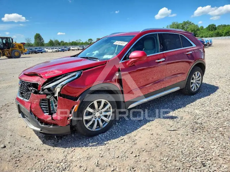 2020 Cadillac XT4 photo