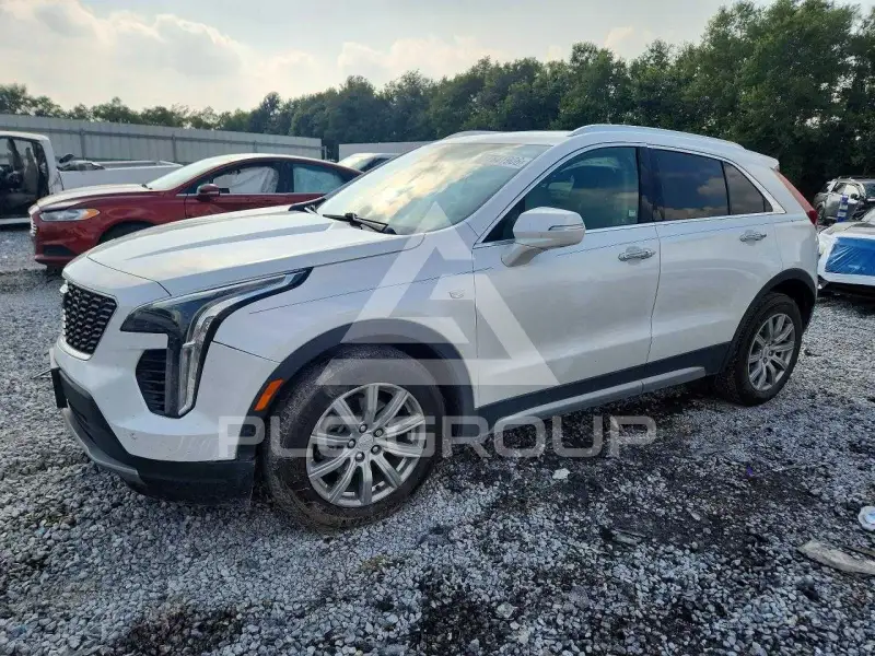 2020 Cadillac XT4 photo