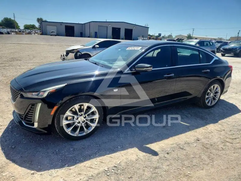 2020 Cadillac CT5 photo